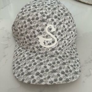 Swannies Golf-Floral Snapback Cap with White Swan Accent. Never worn.